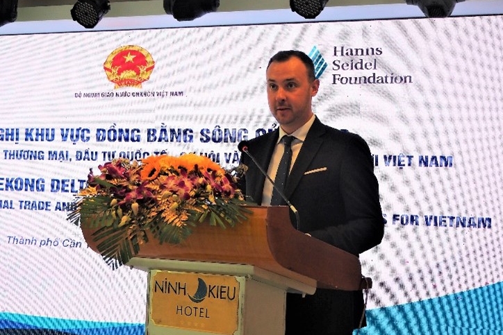 Mr Michael Siegner – Resident Representative of HSF Vietnam delivered his opening remarks