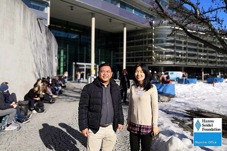 U Aung Ye Htut and Nu Tsen Mun Hpaula in front of the Faculty of Political Science of the University of Innsbruck