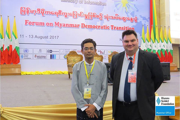 U Aung Soe Min, Program Manager HSF Myanmar and Dr. Soeren Keil in Nay Pyi Taw.