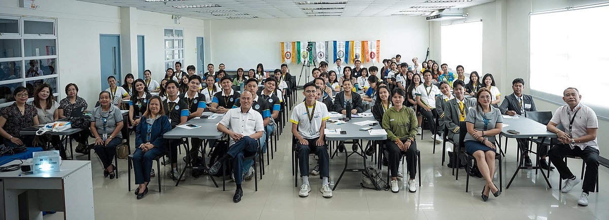 The event gathered more than eighty-five students and educators from STI West Negros University (STIWNU), La Consolacion College-Bacolod, and other regional institutions, with local coordination supported by a seasoned media practitioner affiliated with STIWNU’s faculty.