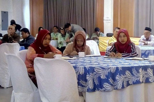 Bangsamoro Women Participants sitting in a table