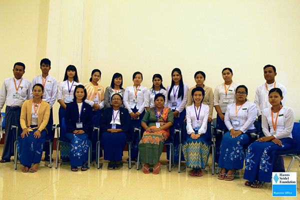 The participants of the workshop with Daw Toe Toe Aye and Daw Myint Myint Kyu from Myanmar Red Cross Society.