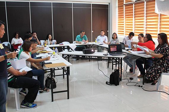 CBD workshop participants discussing in a U-shape table