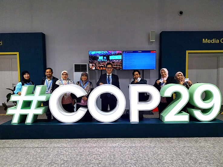 Indonesian negotiator team on issues related to adaptation of climate change