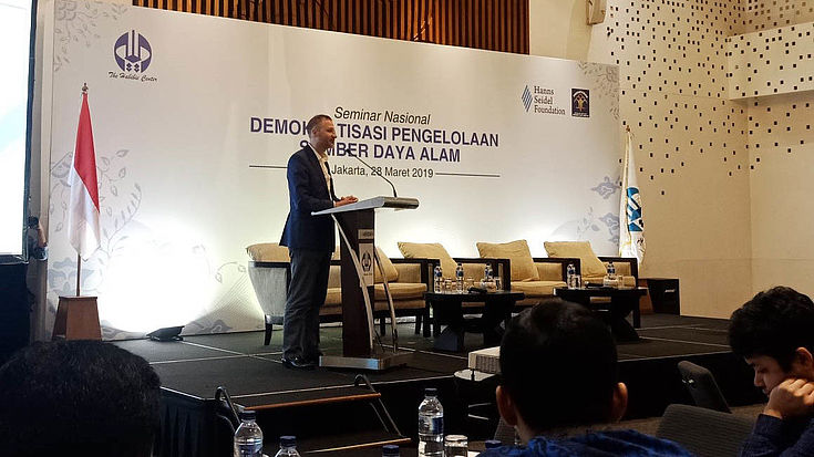 Dr. Daniel Heilmann, Resident Representative of HSF Indonesia, delivers the opening remark.
