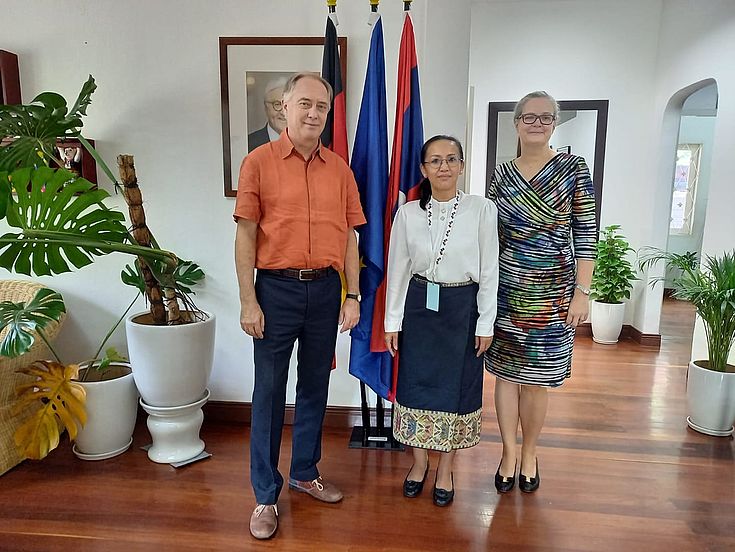 HSF representative Ms. Navida Manotham, H.E. Jens Luetkenherm, the German Ambassador to Laos and Nicole Stechmann, the First Secretary of Administration and Economic Affairs.