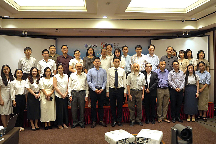 Participants of the workshop are various experts and representatives of government agencies, who are directly involved in negotiation rounds for BBNJ before it is ratified by Vietnam.