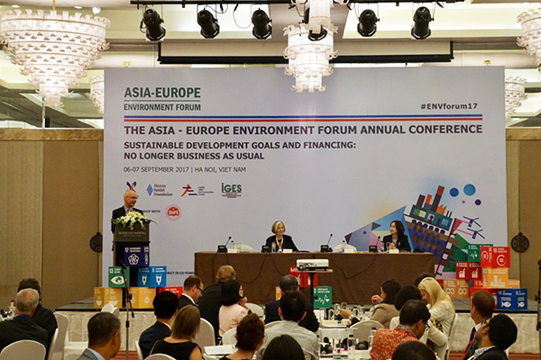 Karsten Warnecke, Director of the Asia-Europe Foundation (ASEF) opens the ENVforum Conference.